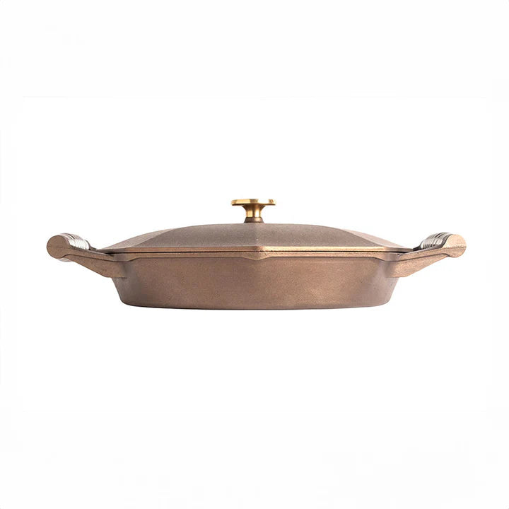side view of 14" skillet