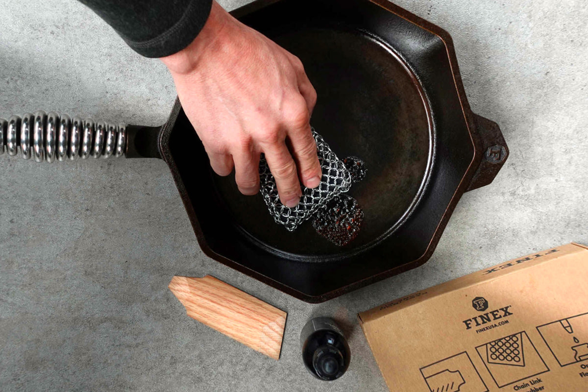 Close up of chain mail skillet cleaning tool